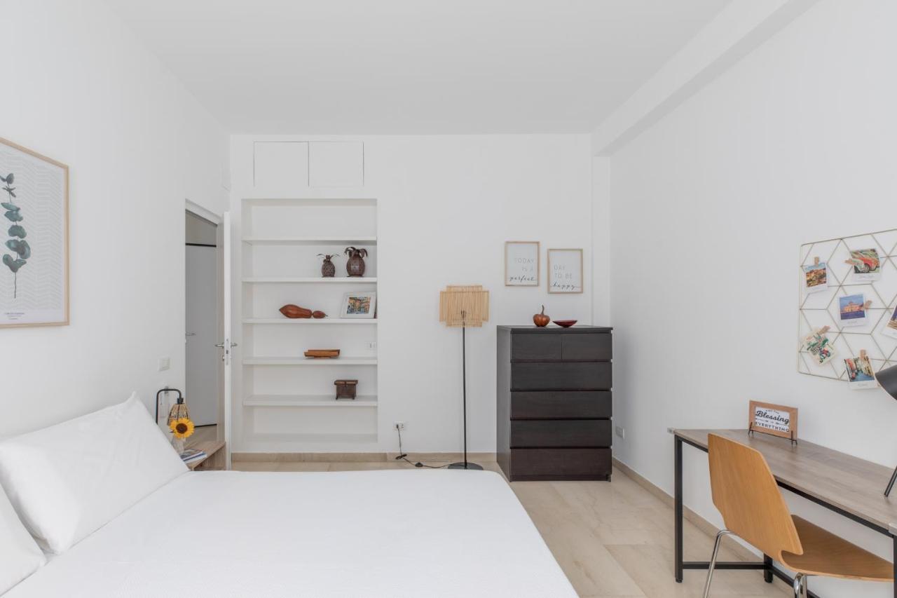 Iflat Cozy Apartment Near Saint Peter N° 2 Rome Bagian luar foto